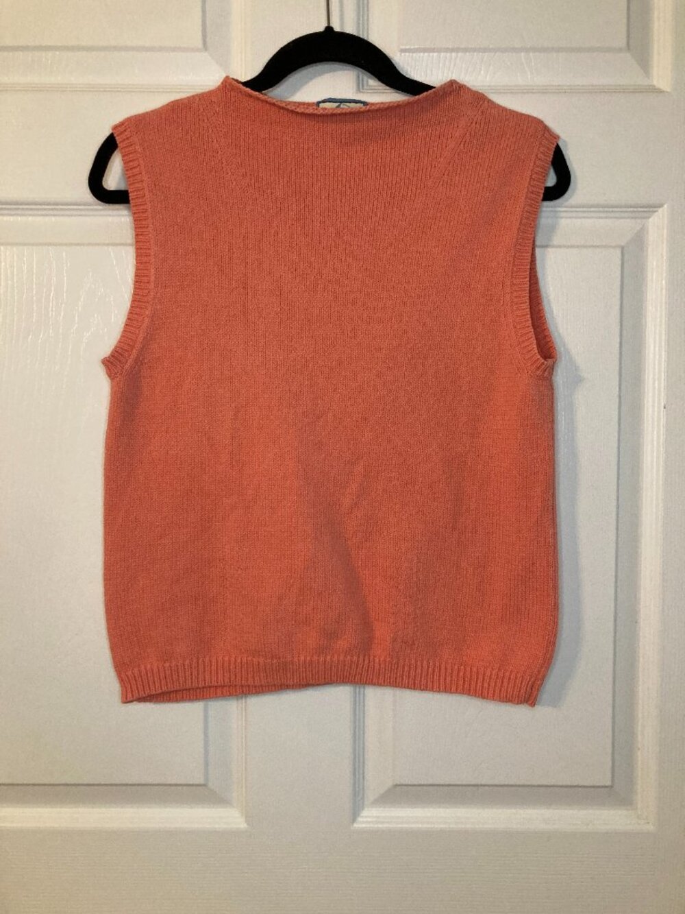 Vintage 80s/90s Pendleton Women's Peach Sleeveless Knit Sweater Vest - Size L